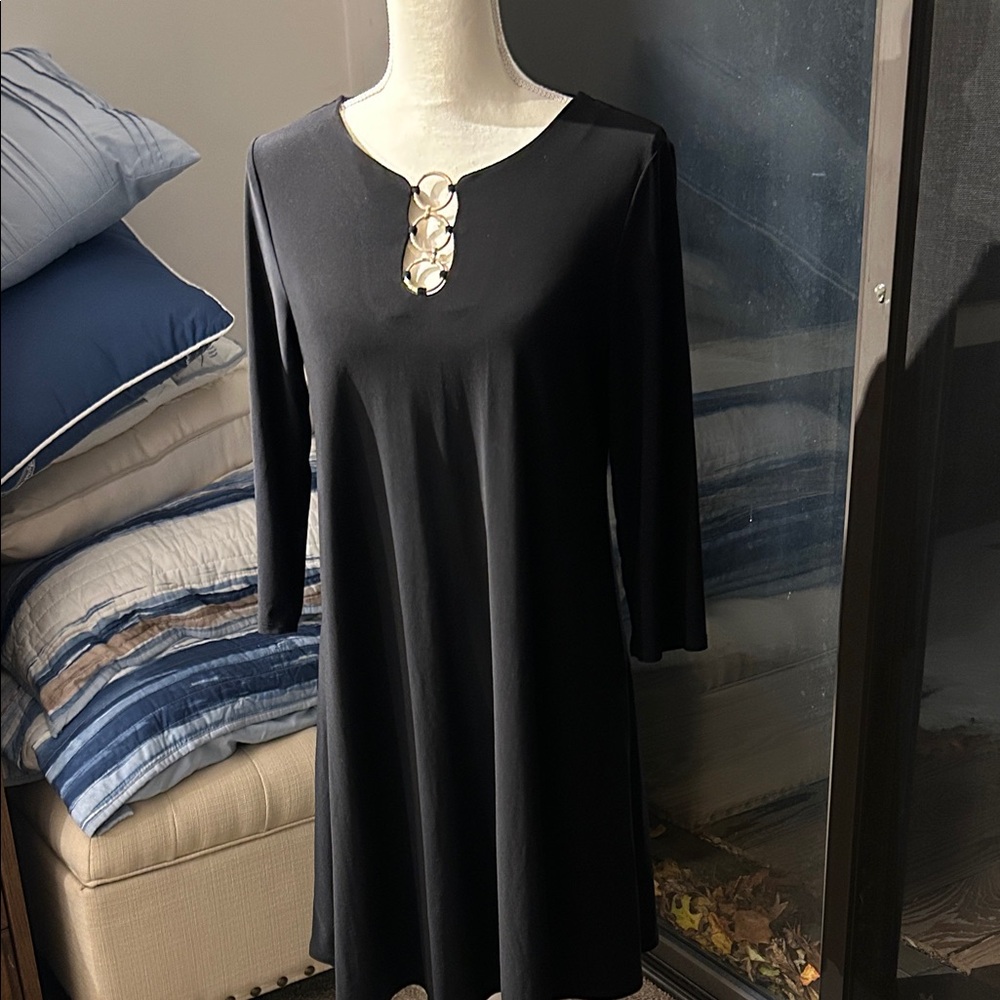 Roz & Ali Elegant Black dress with Gold Rings